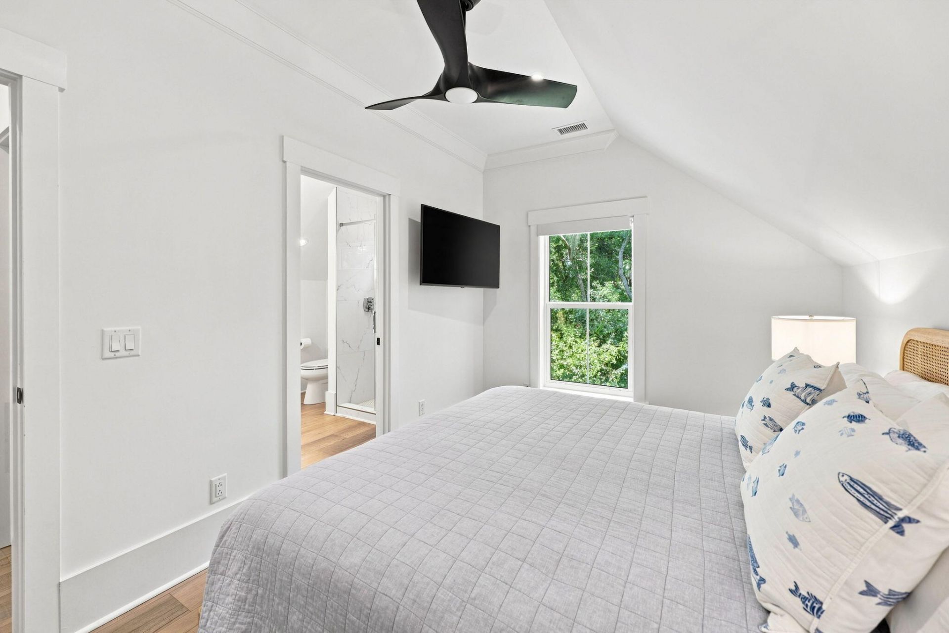 575 Pelican Court Photo 36