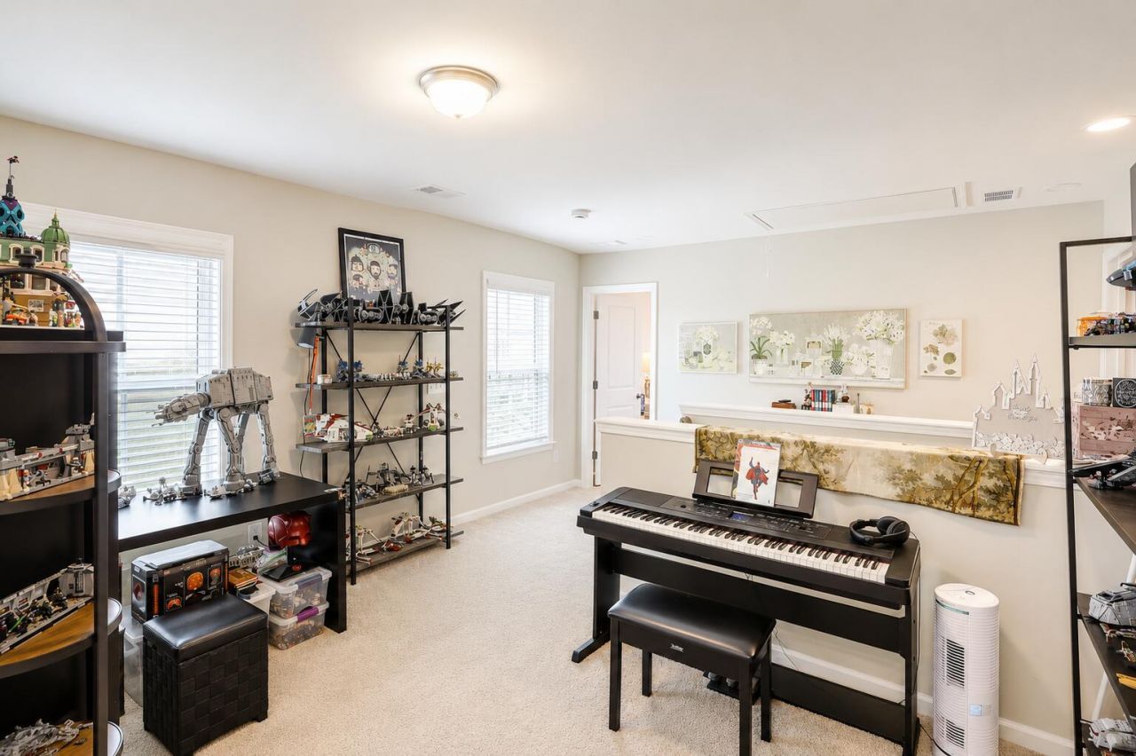 349 Green Fern Drive Photo 11