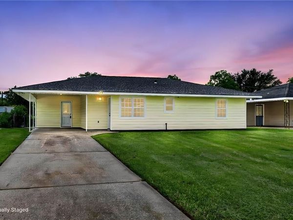 109 TIEMAKER Road , Belle Chasse, LA 70037