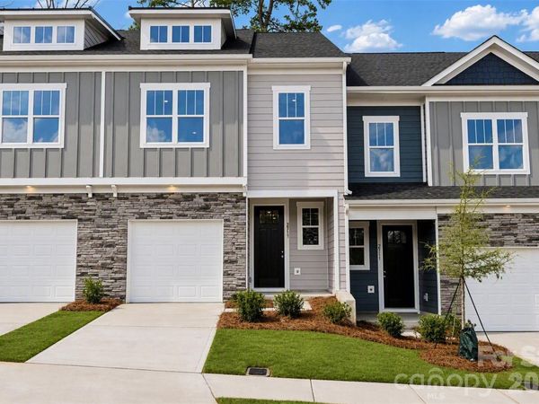 2517 Ruby Dixon Crossing Drive, Unit 22, Gastonia, NC 28056