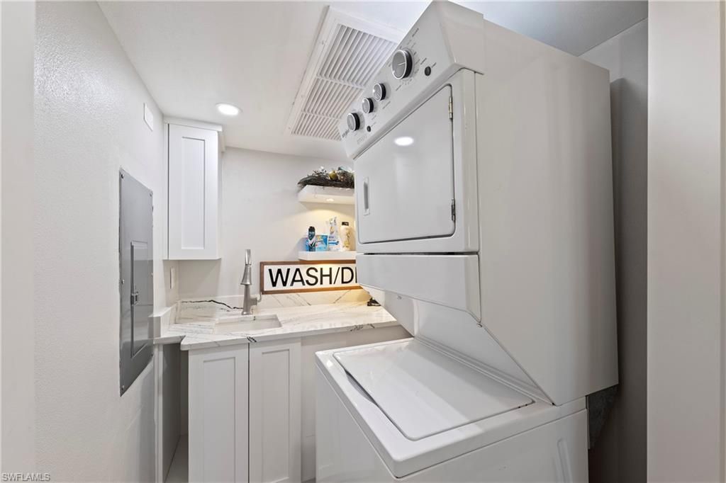 4309 Mariner Way , Unit 405, Fort Myers, FL 33919 Photo