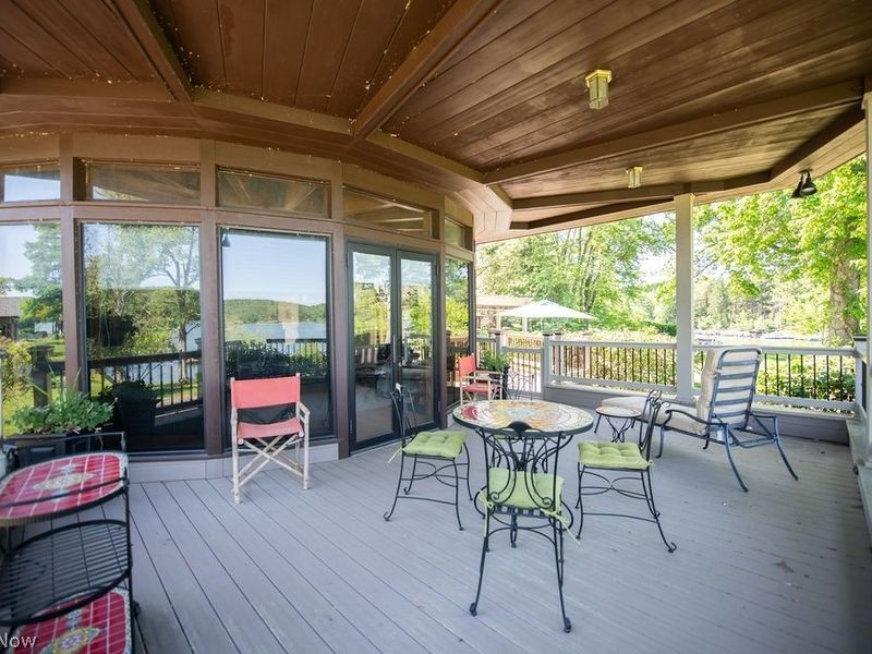2009 Lakewood Road SW, Sherrodsville, OH 44675 Photo 9