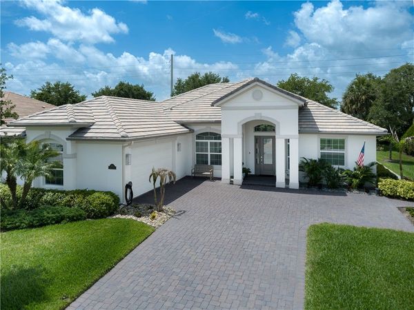 8245 Halbert Lane, Vero Beach, FL 32968