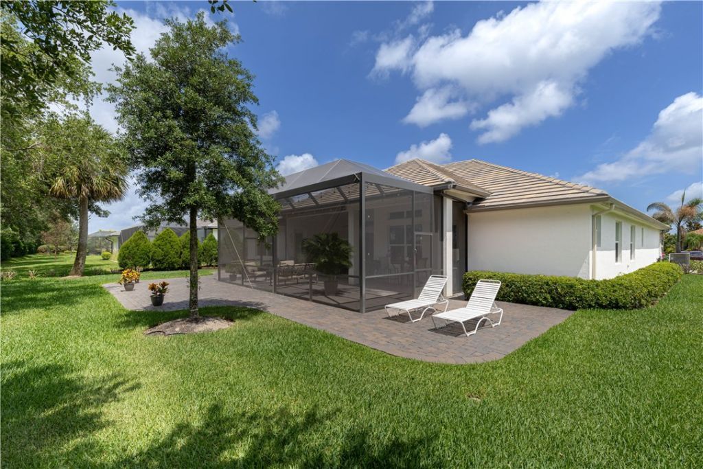 8245 Halbert Lane, Vero Beach, FL 32968 Photo
