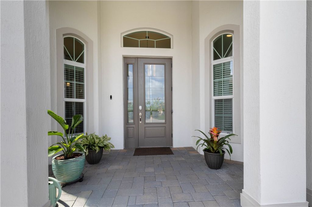 8245 Halbert Lane, Vero Beach, FL 32968 Photo