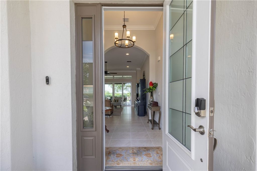 8245 Halbert Lane, Vero Beach, FL 32968 Photo