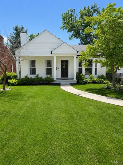 952 Chelsea Avenue, Saint Louis, MO 63122 Main Photo