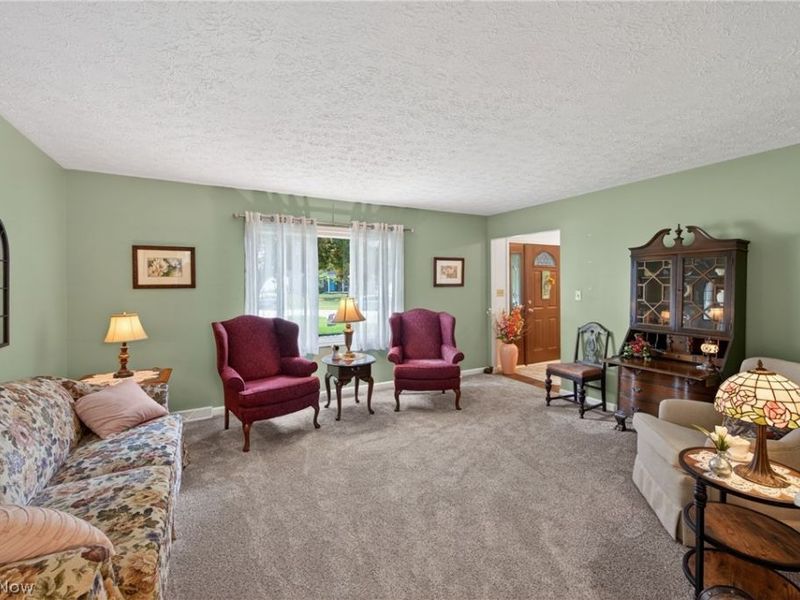 386 Tulip Trail, Wadsworth, OH 44281 Photo 12