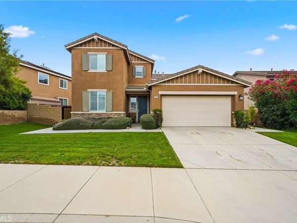 17950 Newport Plum, San Bernardino, CA 92407