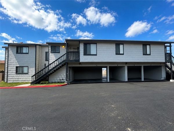8582 Tamarind Avenue, Unit D, Fontana, CA 92335