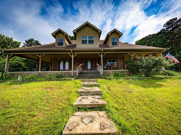 17607 Burlingame Road , Little Rock, AR 72223