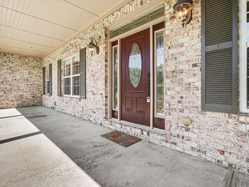1030 Arabian Run Drive, Washington Township, OH 45113 Photo 3
