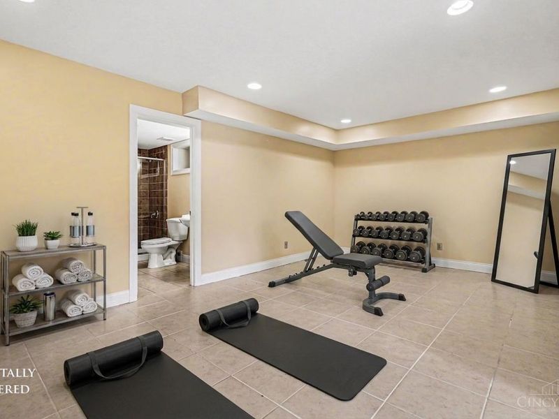 1030 Arabian Run Drive, Washington Township, OH 45113 Photo 33