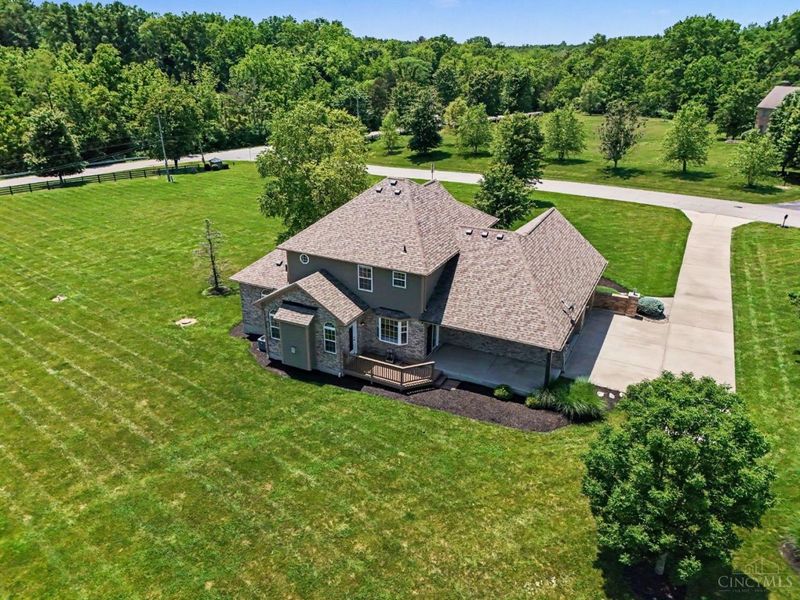 1030 Arabian Run Drive, Washington Township, OH 45113 Photo 36