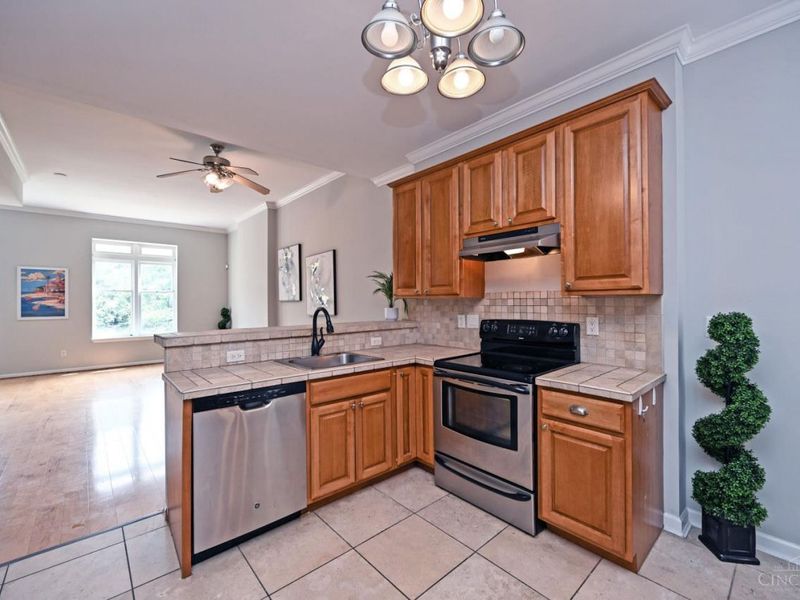2100 Sinton Avenue, Unit 11, Cincinnati, OH 45206 Photo 14