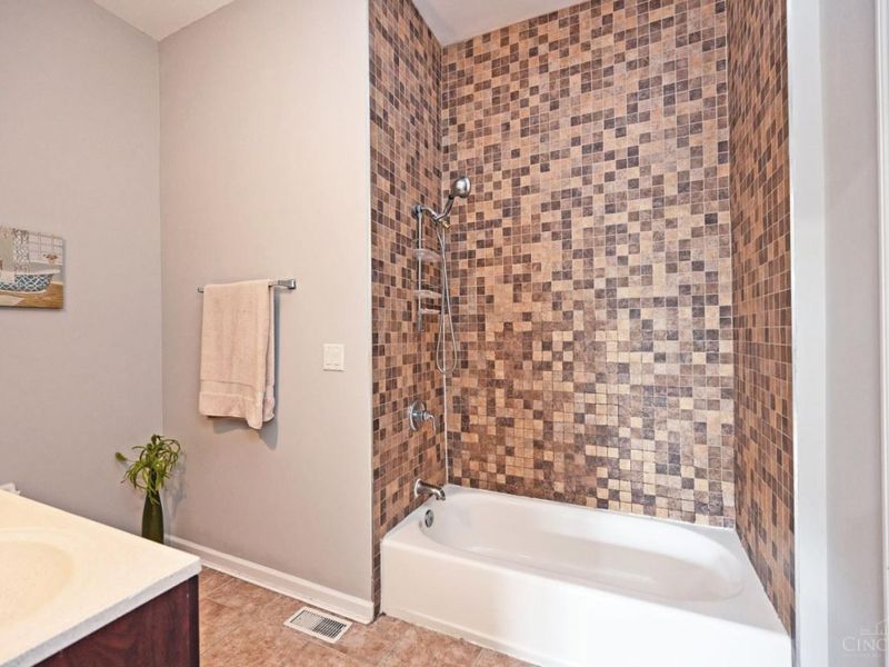 2100 Sinton Avenue, Unit 11, Cincinnati, OH 45206 Photo 21