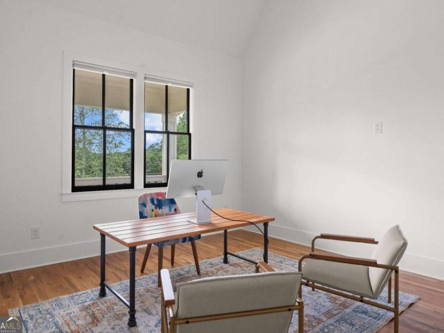 Property Image 38
