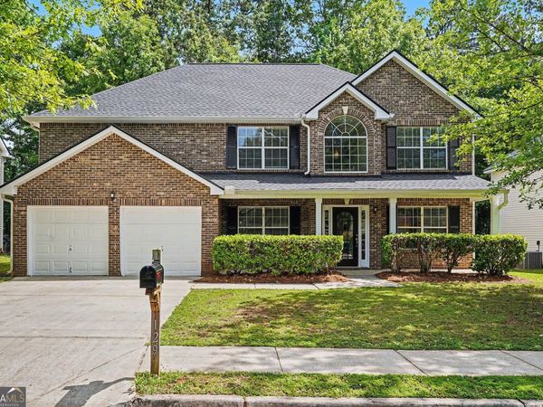129 Kentwood Springs Drive, Hampton, GA 30228