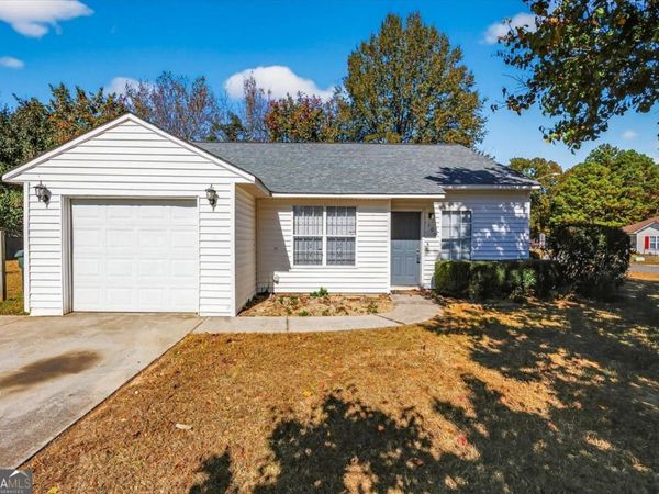 100 Mauldon Court, Warner Robins, GA 31093