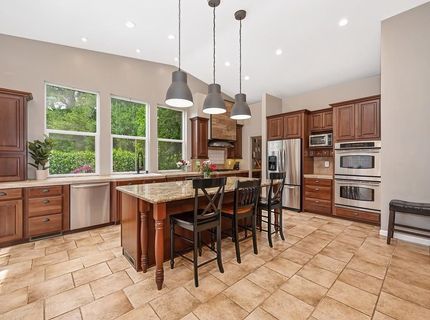325 Diamond Oaks Rd, Roseville, CA 95678 Photo