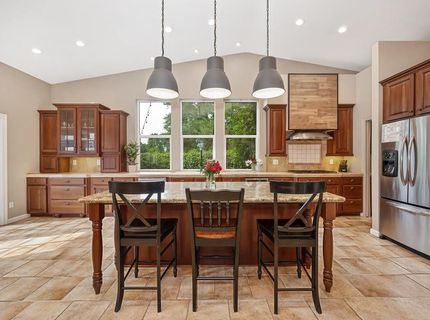 325 Diamond Oaks Rd, Roseville, CA 95678 Photo