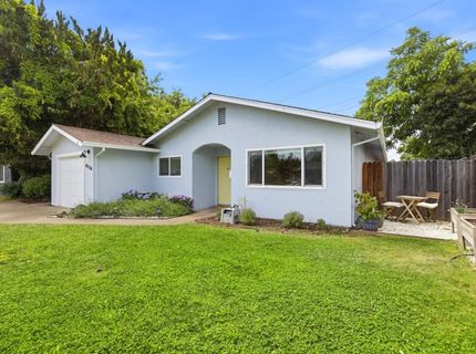 8538 Everglade Dr, Sacramento, CA 95826 Photo