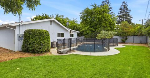 8538 Everglade Dr, Sacramento, CA 95826 Photo
