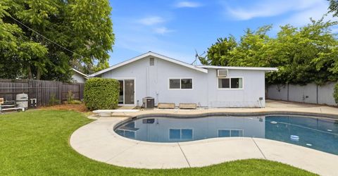 8538 Everglade Dr, Sacramento, CA 95826 Photo