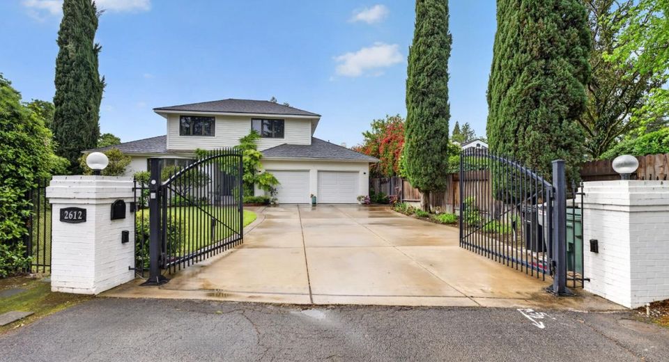 2612 Huntington Rd, Sacramento, CA 95864 Photo