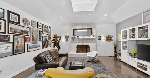 2612 Huntington Rd, Sacramento, CA 95864 Photo