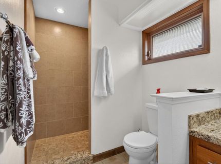 2612 Huntington Rd, Sacramento, CA 95864 Photo