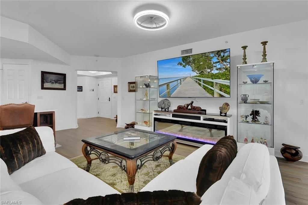 1065 Borghese Ln, Unit 2003, Naples, FL 34114 Photo