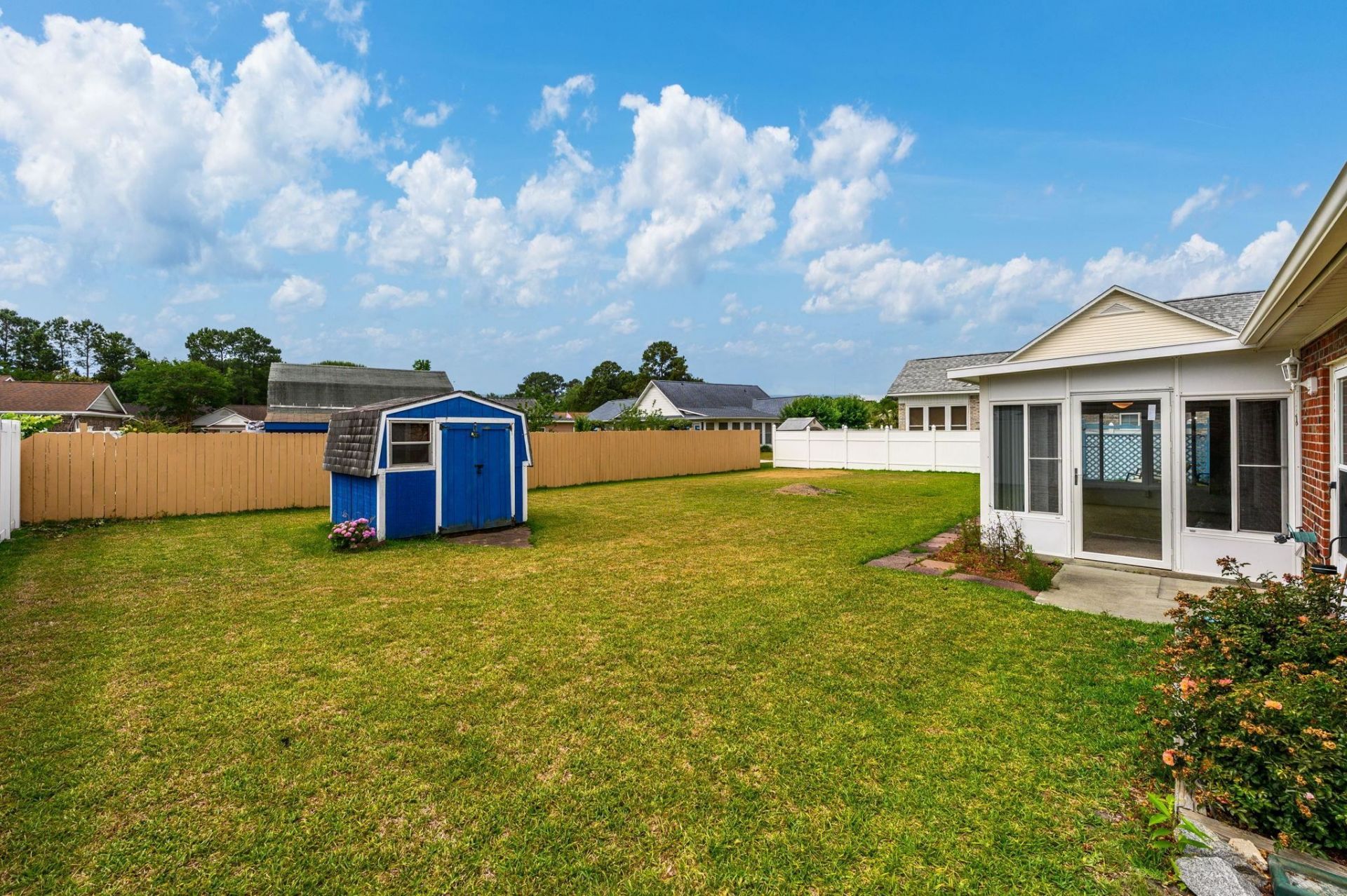 4645 Mandi Ave.  Photo 23