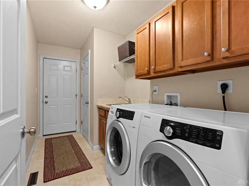 4001 Blue Springs Drive, Monroe, OH 45050 Photo 22