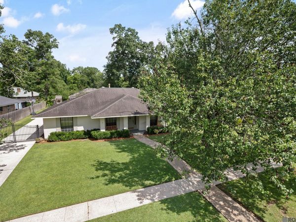 726 Bromley Dr, Baton Rouge, LA 70808