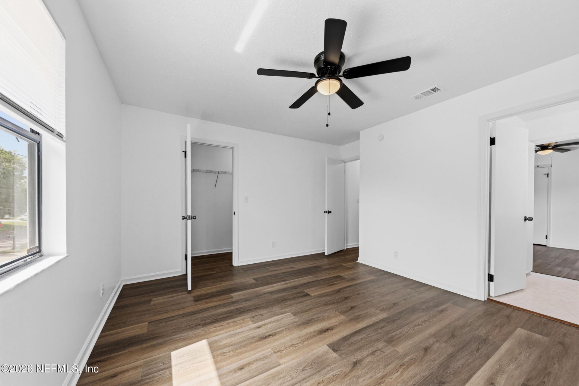 1927 Main Street, Atlantic Beach, FL 32233 Photo
