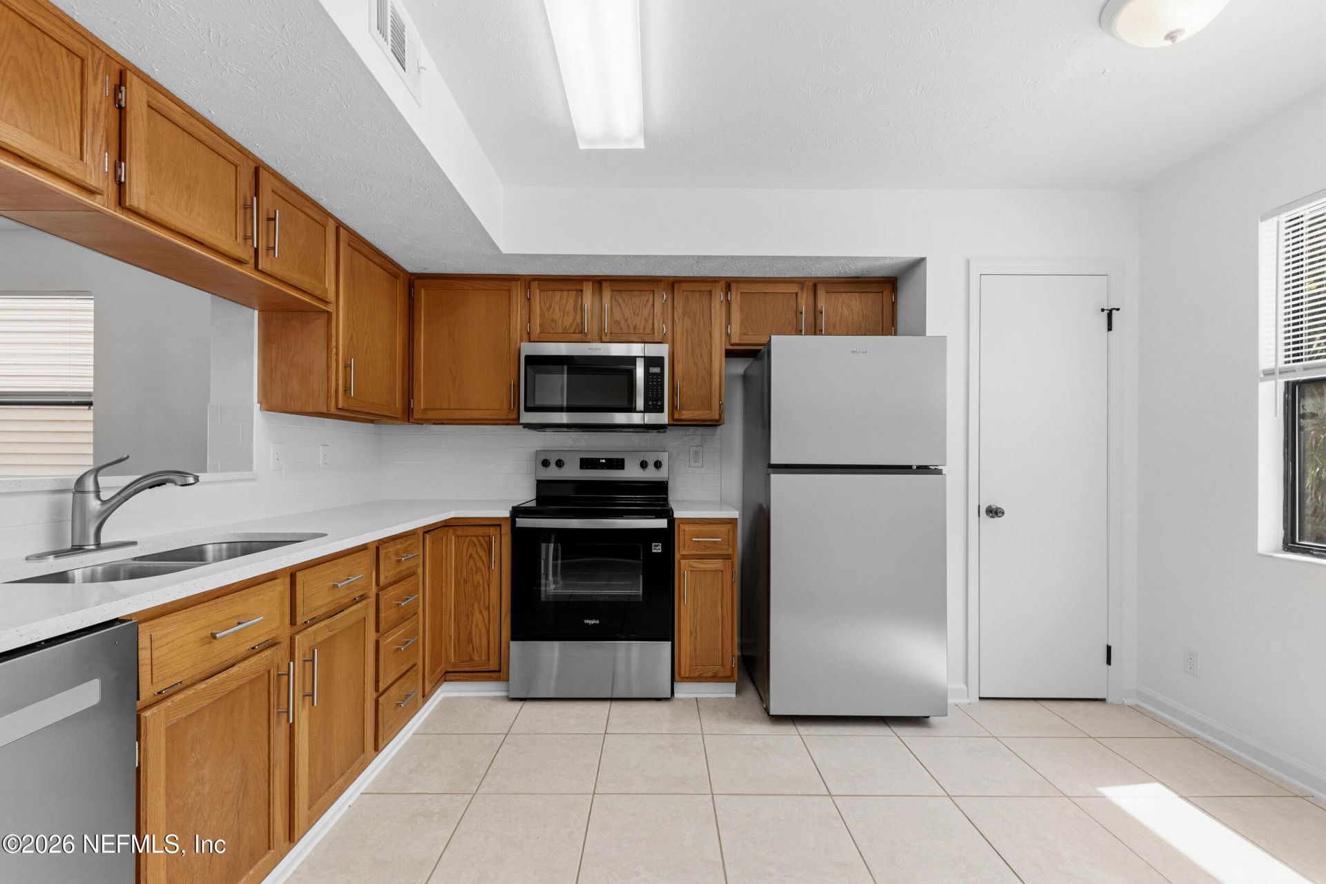 1927 Main Street, Atlantic Beach, FL 32233 Photo