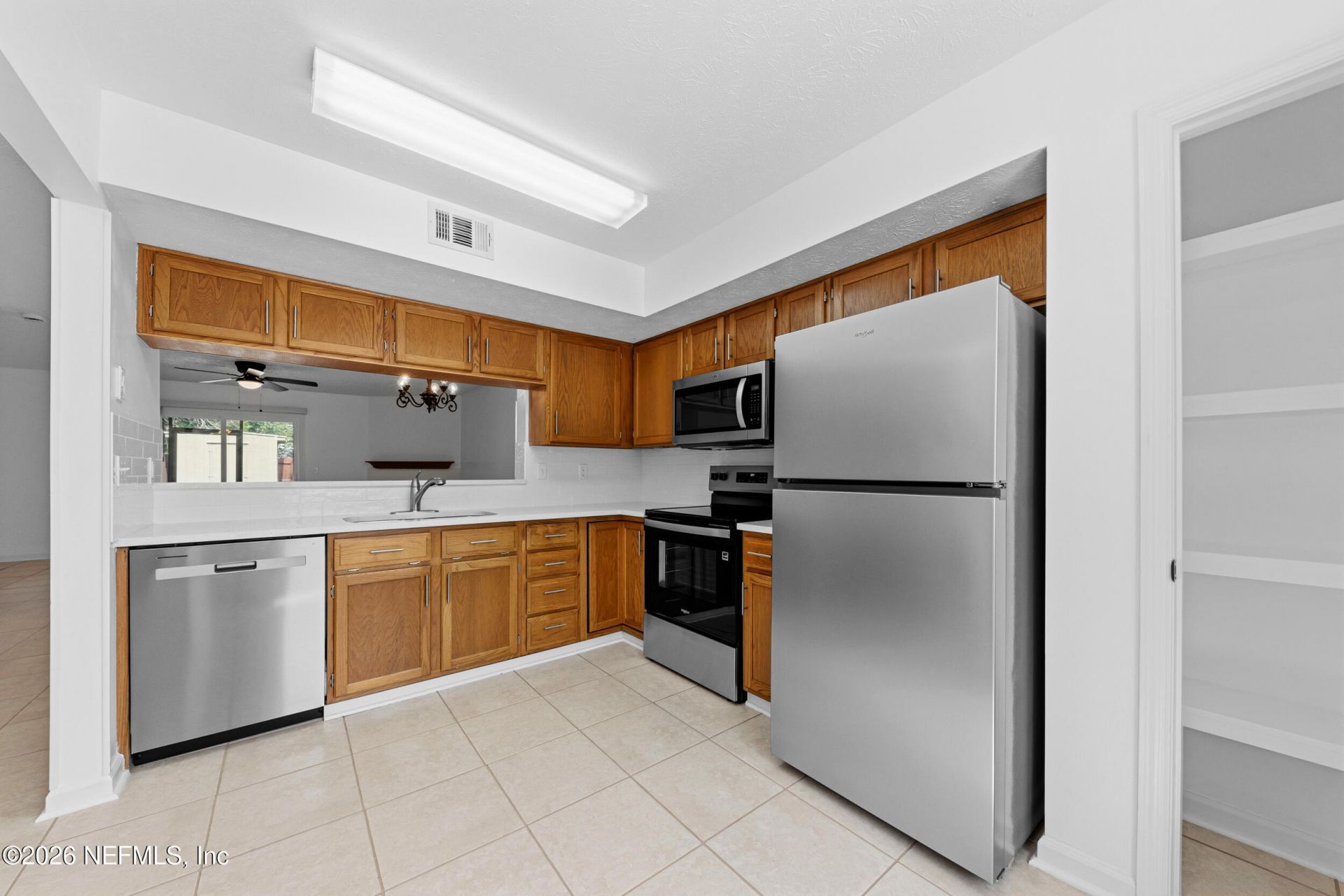 1927 Main Street, Atlantic Beach, FL 32233 Photo
