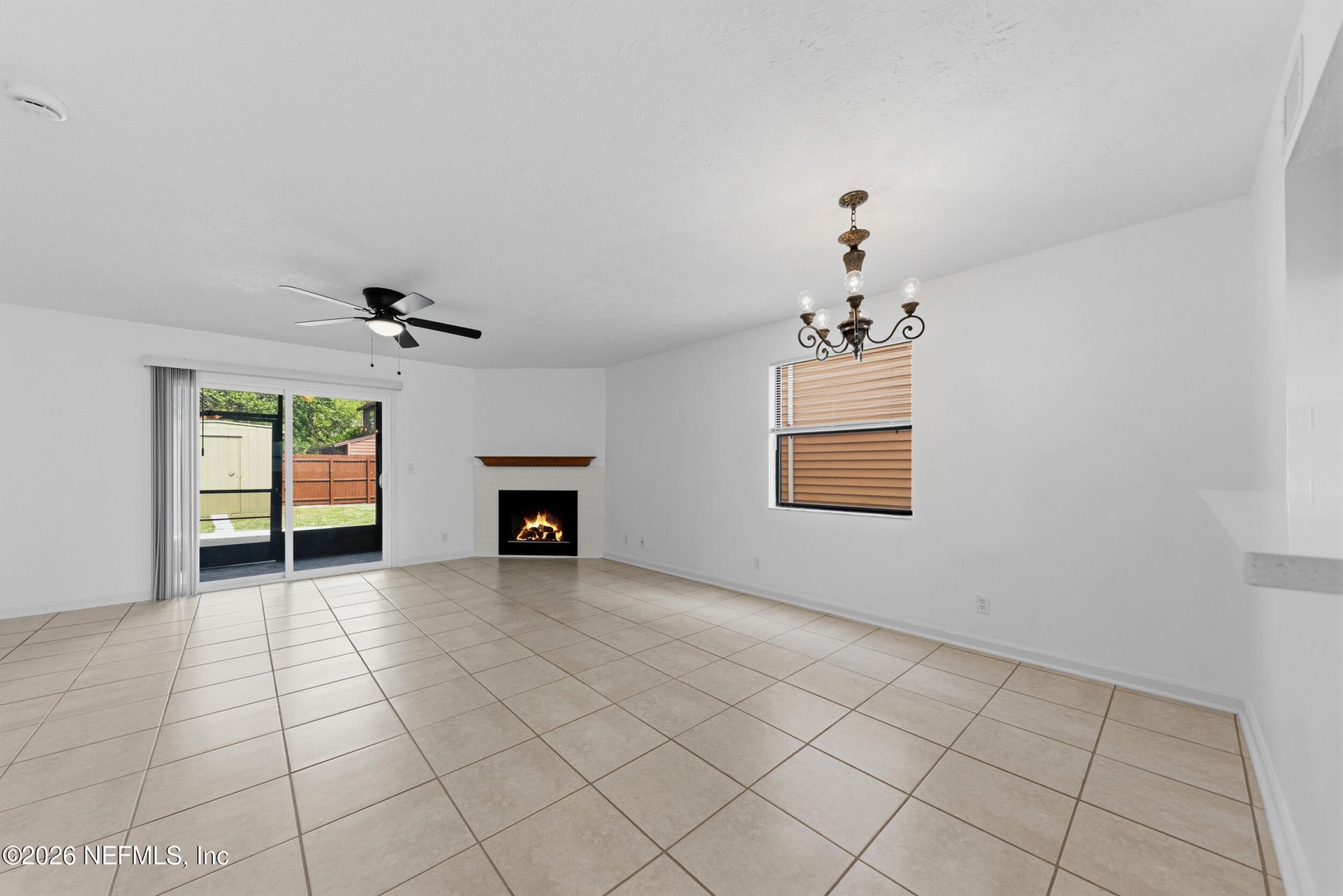 1927 Main Street, Atlantic Beach, FL 32233 Photo
