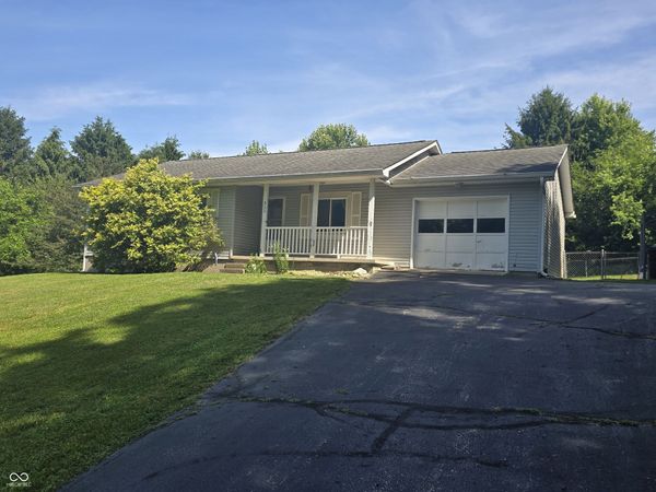 311 E Romona Road , Gosport, IN 47433