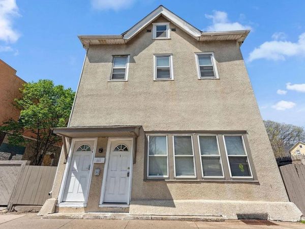 661 Payne Avenue , Saint Paul, MN 55130