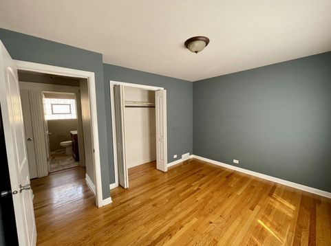 Main Photo