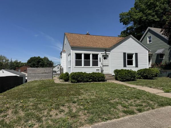 2608 WILKES Avenue , Davenport, IA 52804