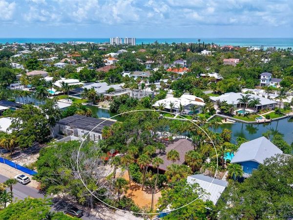 4830 HIGEL AVENUE, SARASOTA, FL 34242