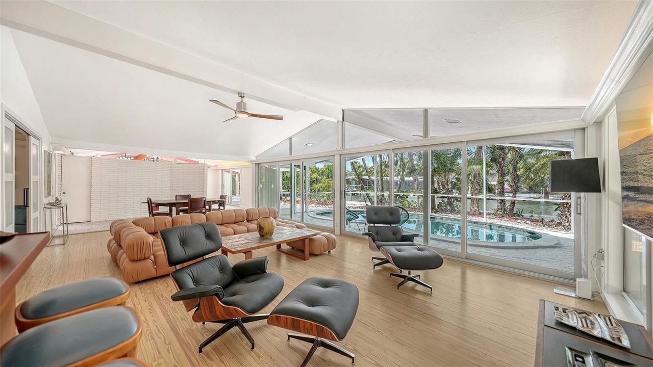 4830 Higel Avenue, Sarasota, FL 34242 Photo