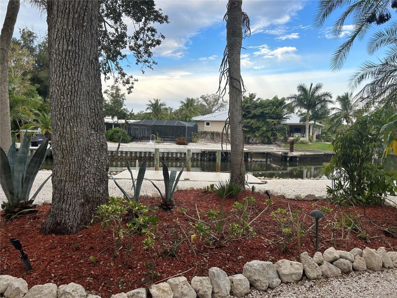 4830 Higel Avenue, Sarasota, FL 34242 Photo