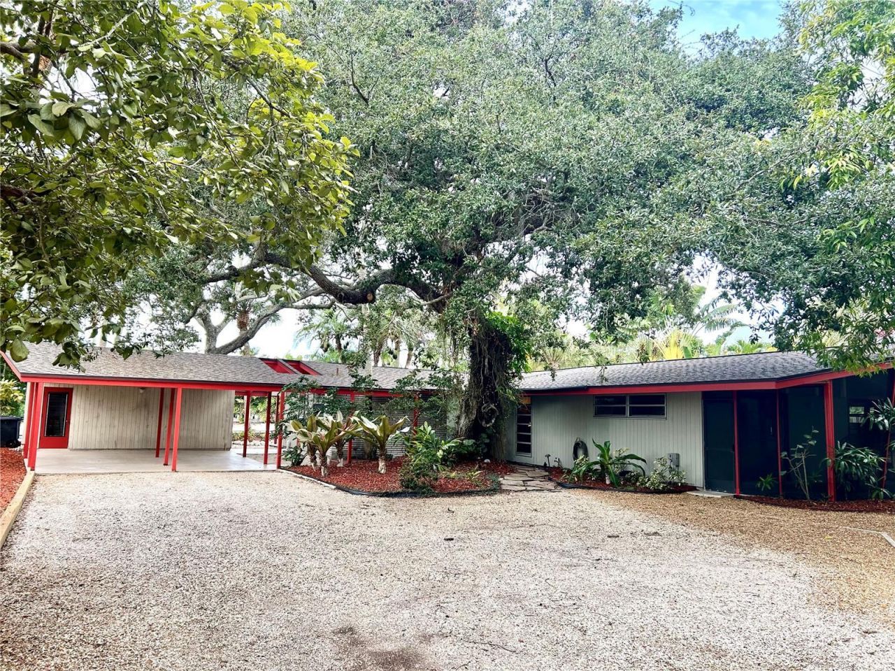 4830 Higel Avenue, Sarasota, FL 34242 Photo