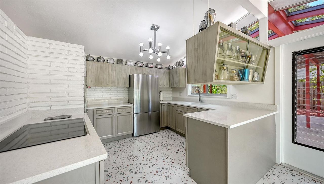 4830 Higel Avenue, Sarasota, FL 34242 Photo