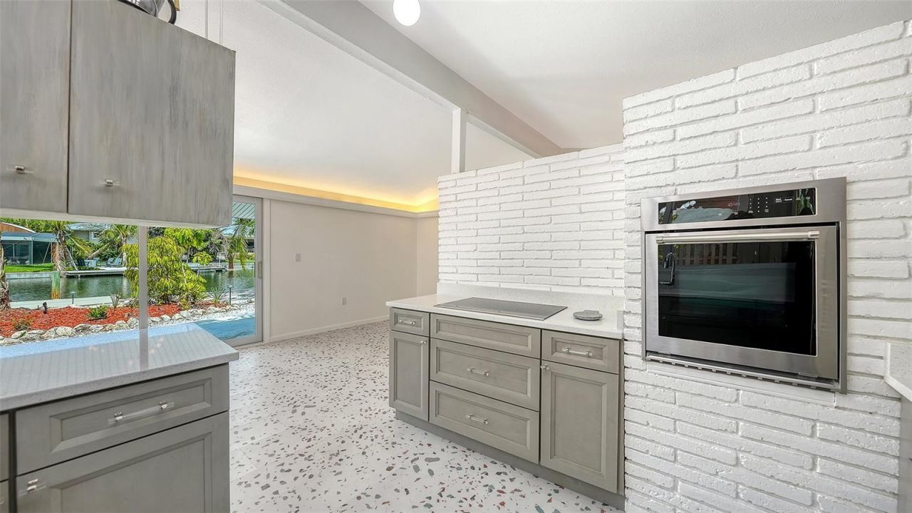 4830 Higel Avenue, Sarasota, FL 34242 Photo