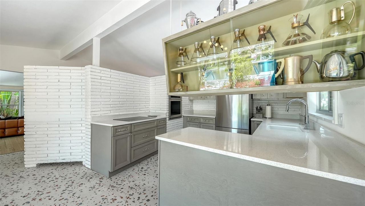4830 Higel Avenue, Sarasota, FL 34242 Photo